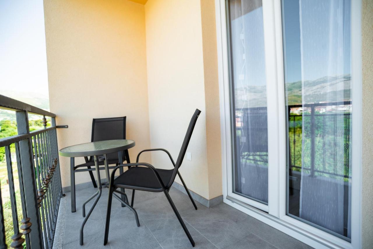 Onyx Apartment Split Exterior photo