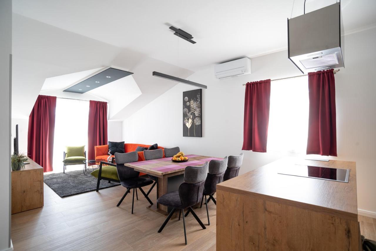 Onyx Apartment Split Exterior photo