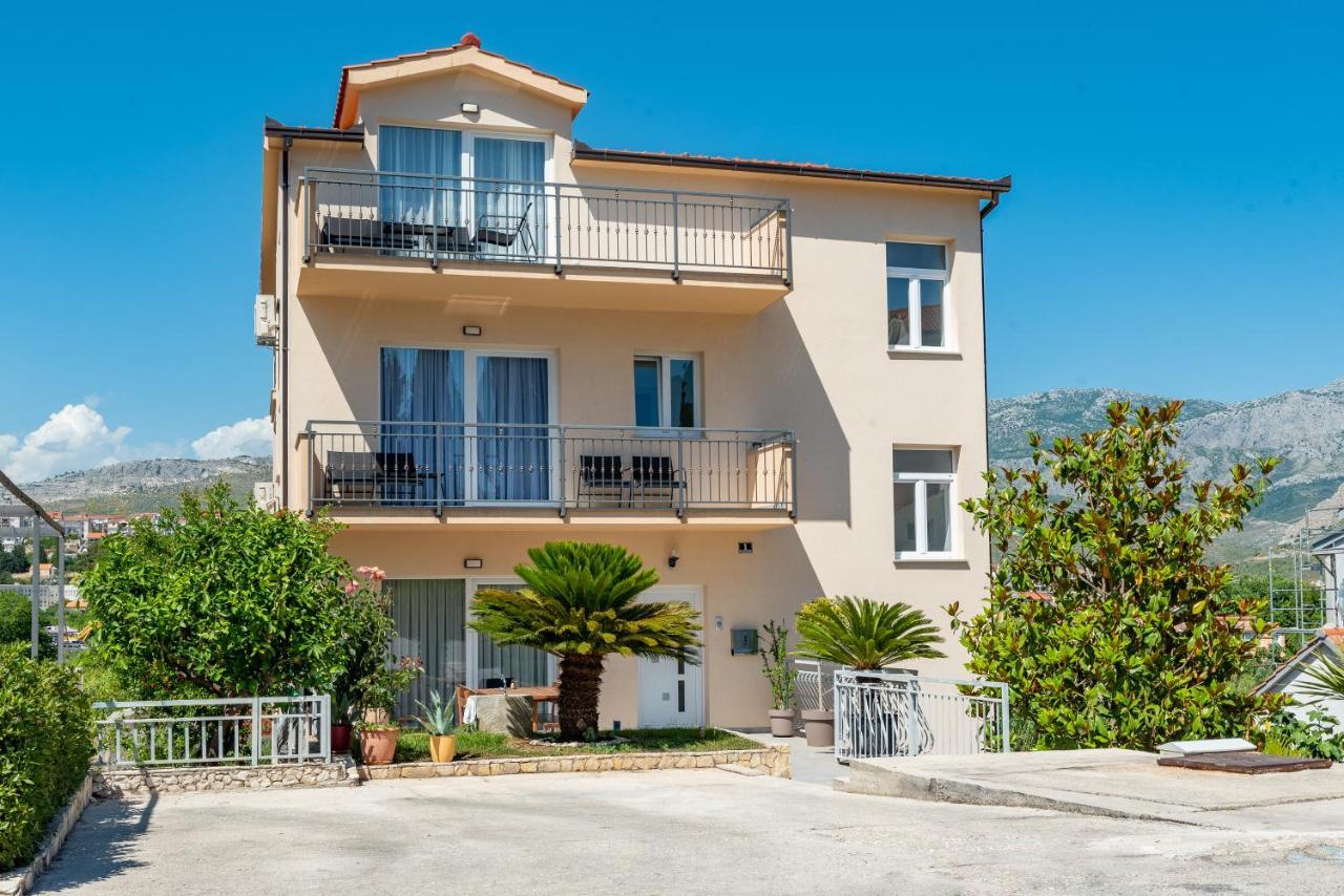 Onyx Apartment Split Exterior photo